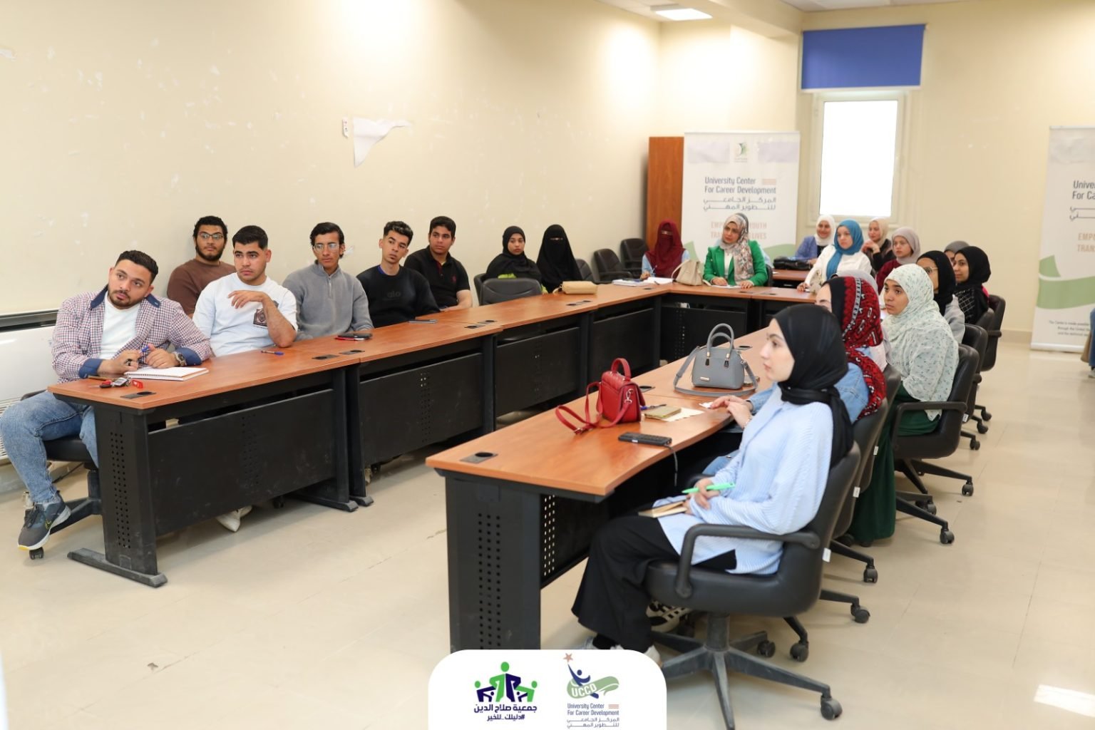 تدريب الشباب على أساسيات التسويق